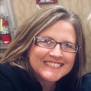 Meet your Posher, Shellie